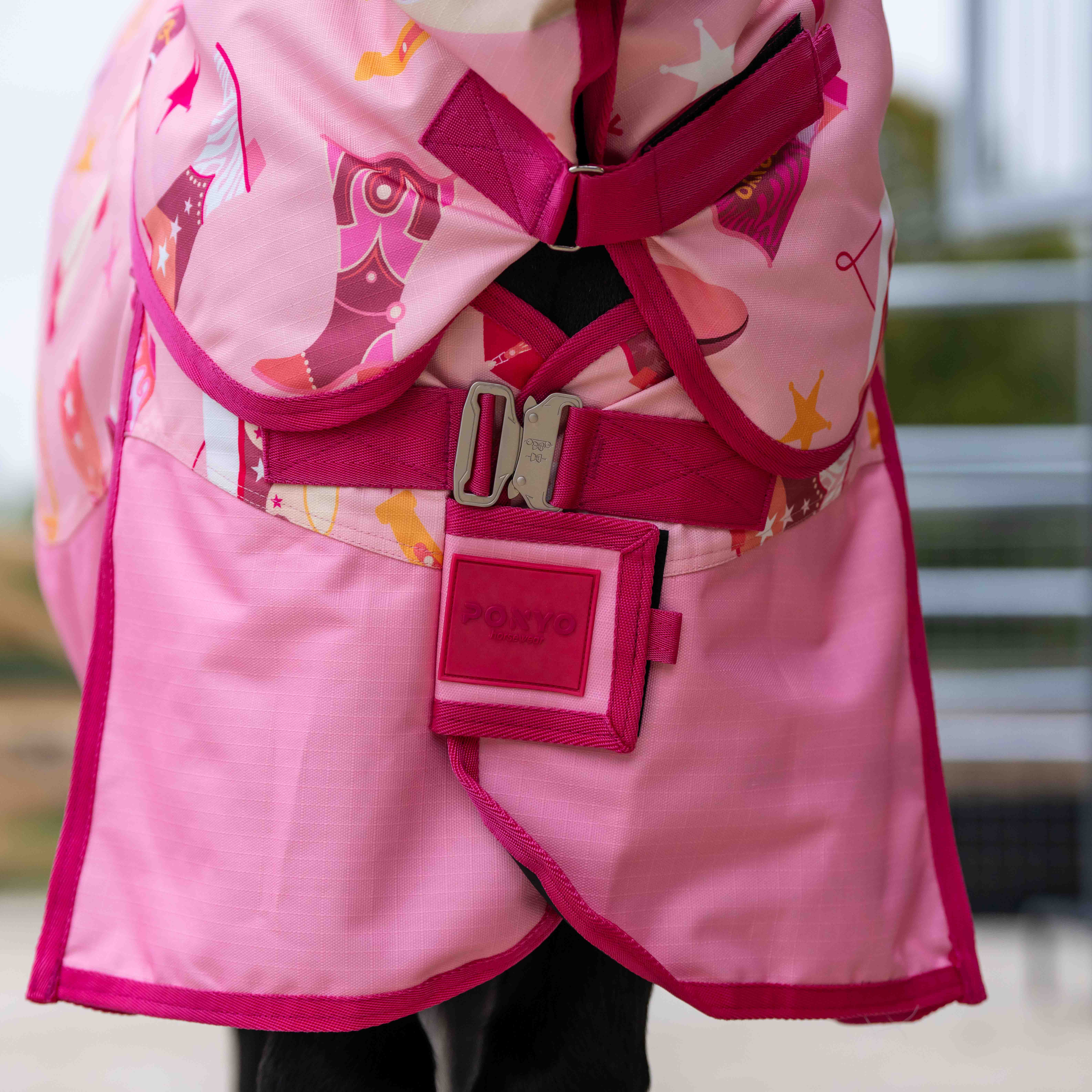 Ponyo Horsewear Country Star Turnout Rug