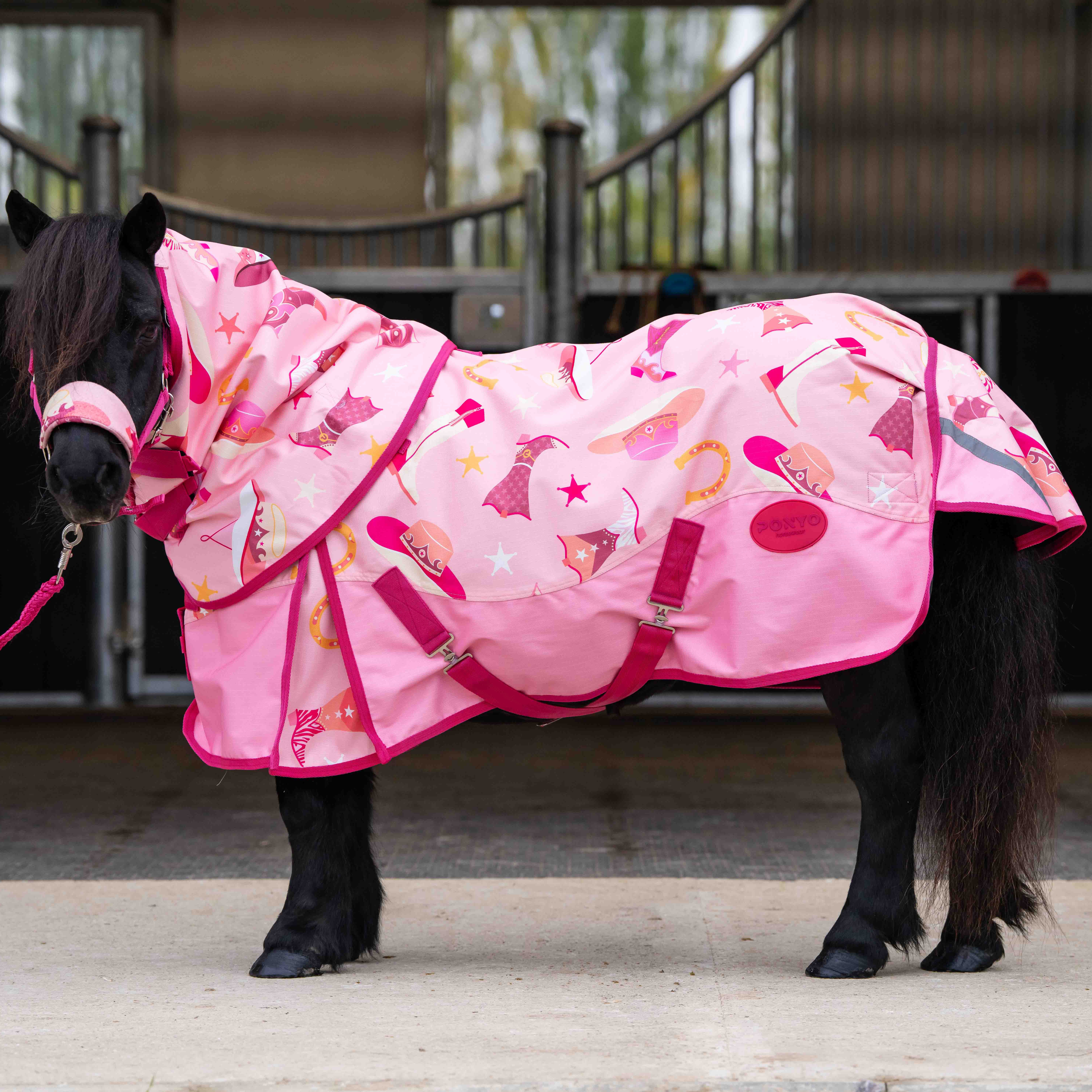 Ponyo Horsewear Country Star Turnout Rug