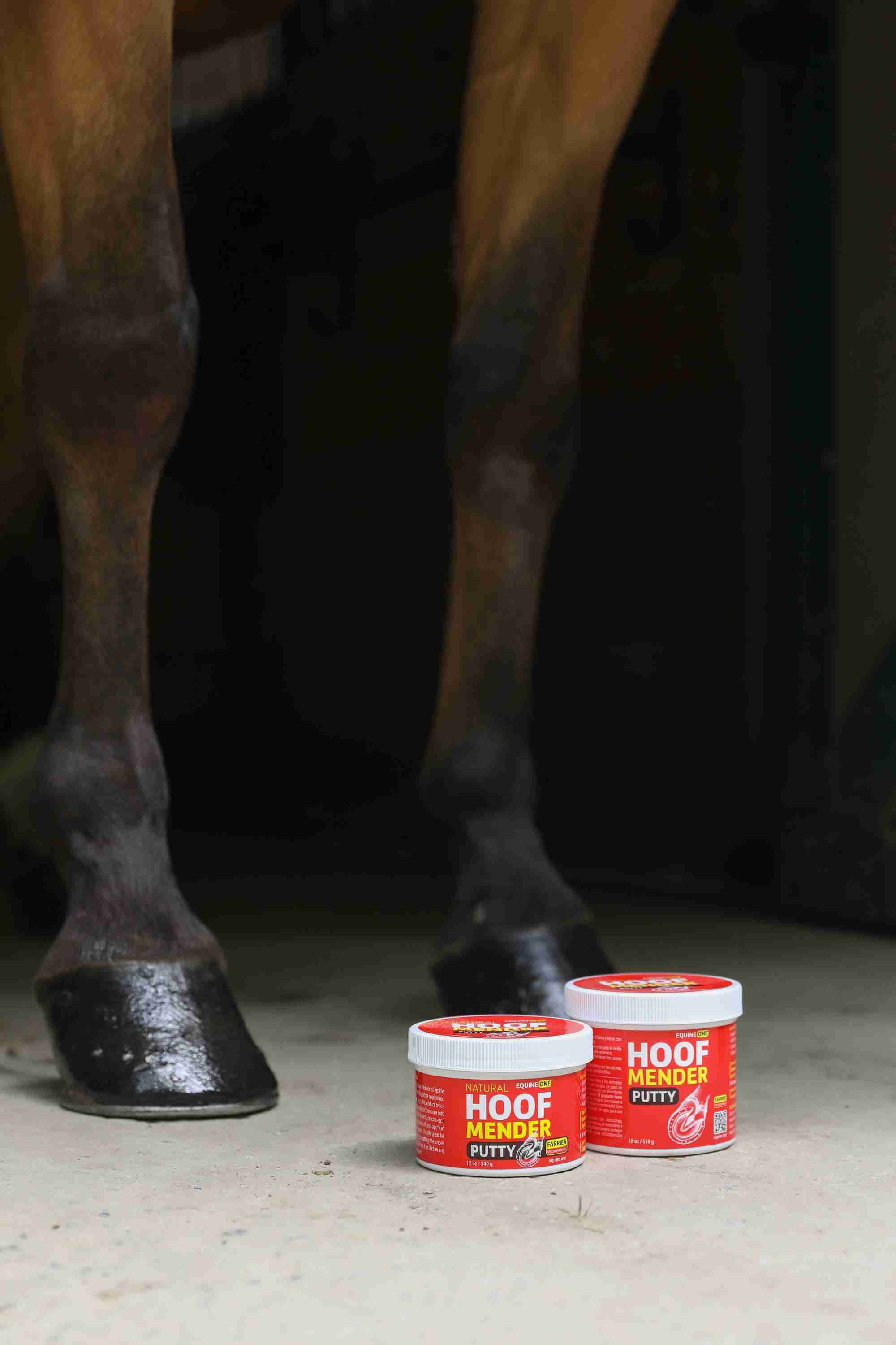 Equine One Hoof Mender Putty