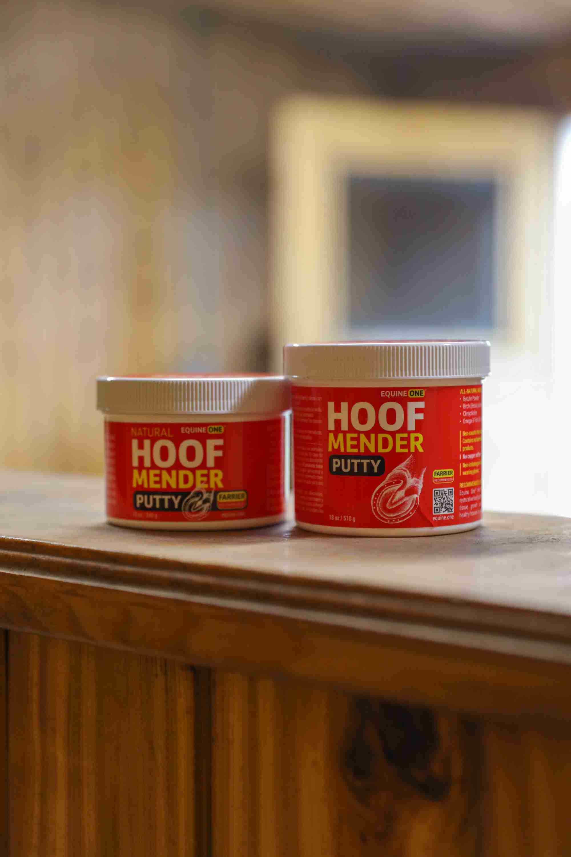 Equine One Hoof Mender Putty